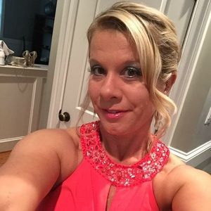 Meet your Posher, Shawna